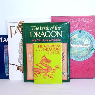 LOT 109L: Signed 1st Edition of Induk Pahk's The Wisdom of the Dragon 1970 with Paper Map & More