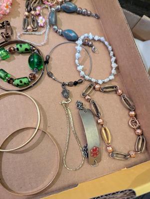 Costume Jewelry Bracelets & Necklaces