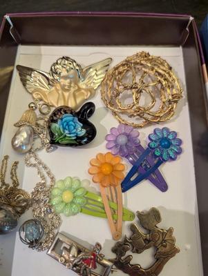 Assortment Of Vintage Lapel Pins & Hair Pins Annie NY State Older Boys Conference