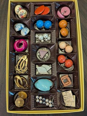 Vintage Pierced Earrings Some May Be Bakelite
