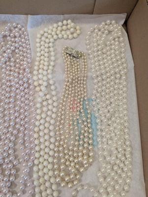 Assortment Of Vintage Necklaces