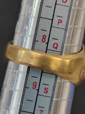 18K H G E Yellow Gold Ring