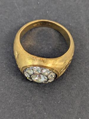18K H G E Yellow Gold Ring