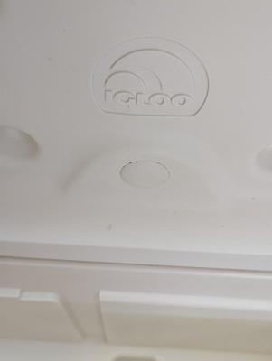 Igloo Rolling Ice Chest