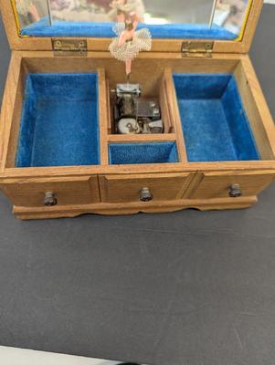 Musical Jewelry Boxes 1 Prestige Japan Box