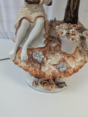 Vintage Porcelain Girl & Flower Lamp