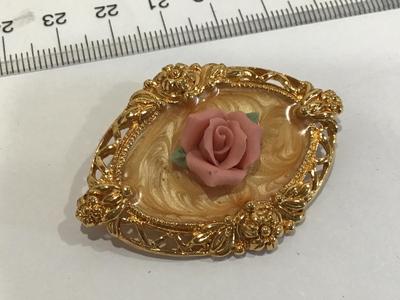 Beatiful Enamel Rose Brooch