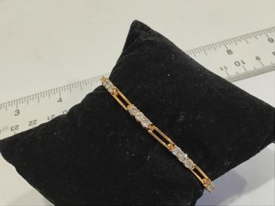 Beautiful Fashion Tennis Bracelet