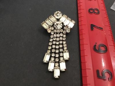 Beautiful Rhinestone Brooch