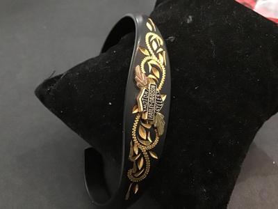 Black Hills Gold Stamper Harley Davidson Powder Coat Cuff Bracelet