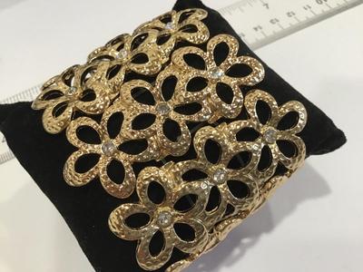 Wide Rhinestone Daisy Bracelet