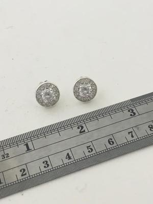 Beautiful unmarked stud earrings