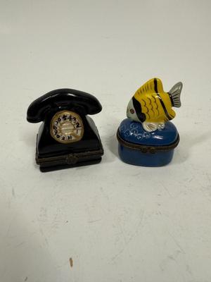 Sale Photo Thumbnail #223: Hand painted, in good condition.