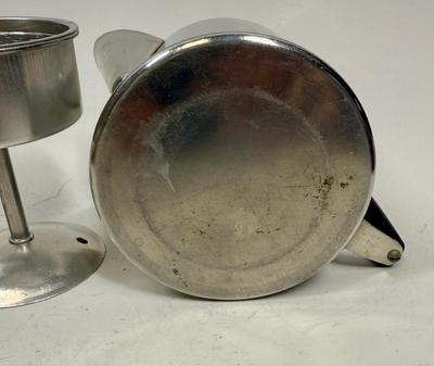 Sale Photo Thumbnail #227: Includes basket assembly, lid and pot with black insulated handle.  For stovetop use.  Good condition, approx. 6" tall.