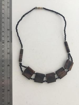 Black and brown beaded collar necklace