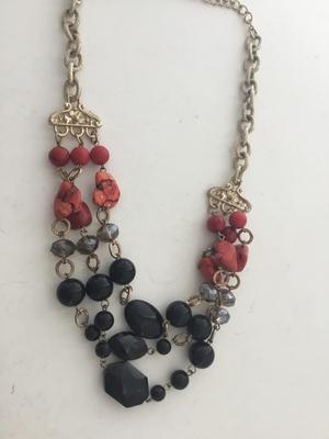 N. Marked multilayer fashion necklace