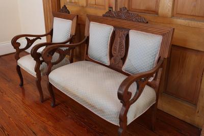 Victorian Carved Walnut Settee With Open Arms & Chair Set