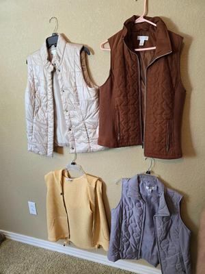 Women's Quilted & Knit Vests – Size Medium – Lot of 4 - all Christopher Banks