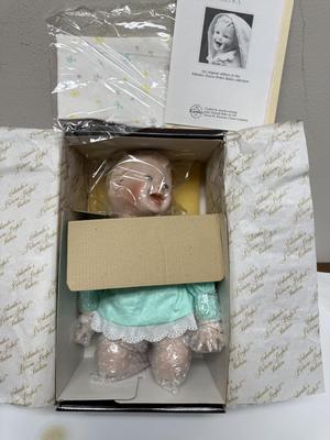 Sale Photo Thumbnail #235: In new condition inside original box