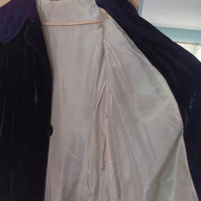 LOT 163L: Dave & Johnny Red Velvet Jacket with D'avis Black Velvet Cropped Jacket & Black Velvet Opera Coat with Red Collar