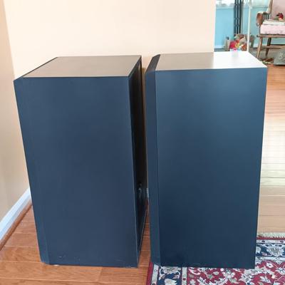 LOT 164L: Pair of RCA 3-Way Speaker System SPK380E Speakers