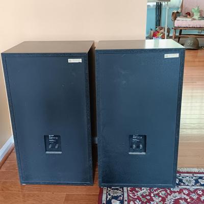 LOT 164L: Pair of RCA 3-Way Speaker System SPK380E Speakers