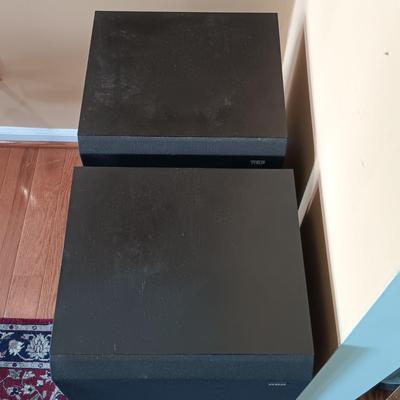 LOT 164L: Pair of RCA 3-Way Speaker System SPK380E Speakers