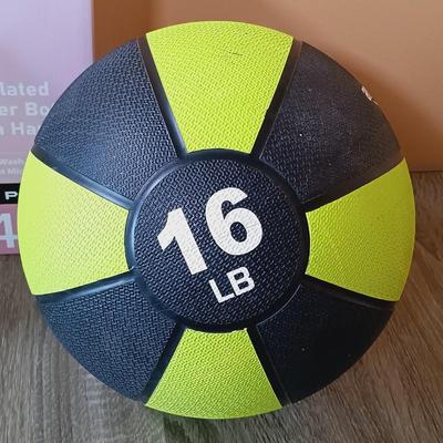 LOT 166L: AmazonBasics 16lb Medicine Ball with Aquafit 1 Gallon Water Bottle & 40 Ounce Powcan Insulated Water Bottle