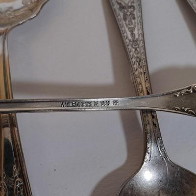 LOT 170L: A Collection of Vintage Silverware and Glass Dishes