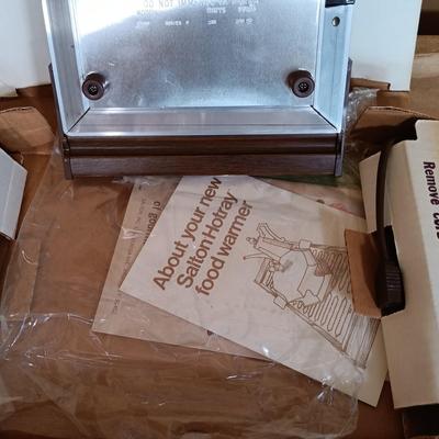 LOT 171L: Vintage Salton Hot Trays Models H-907 and H-132