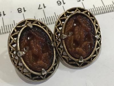 Vintage Stone atype amber look Clip on Earrings
