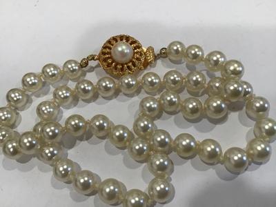 Fashion Pearl Necklace Faux