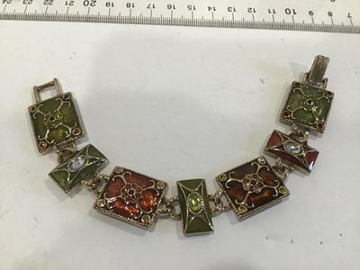 Liz Claiborne Enamel linked Bracelet