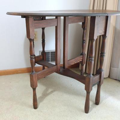 LOT 1: Vintage Drop-Leaf Round Table with Cane Seat Chair