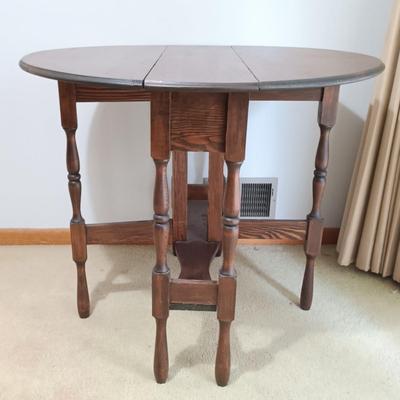 LOT 1: Vintage Drop-Leaf Round Table with Cane Seat Chair