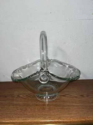 Sale Photo Thumbnail #5: Large clear glass basket - see pics for measurements