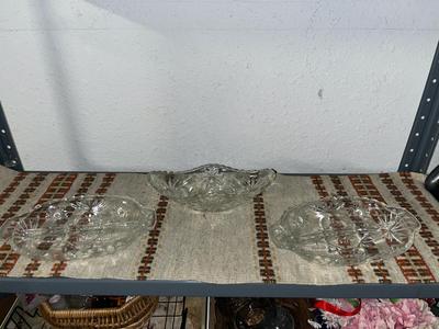 Sale Photo Thumbnail #15: 3 clear glass dishes