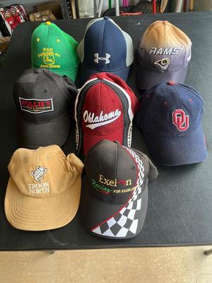 Sale Photo Thumbnail #224: Assortment of baseball caps