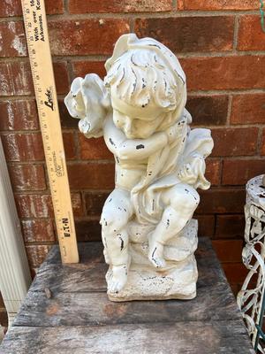 Sale Photo Thumbnail #418: Large garden statue - see pics for details