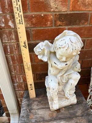 Sale Photo Thumbnail #421: Large garden statue - see pics for details