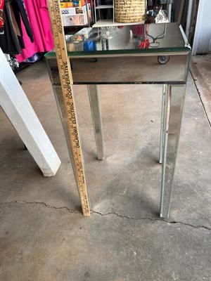 Sale Photo Thumbnail #495: Mirror side table or plant stand - see pics for measurements