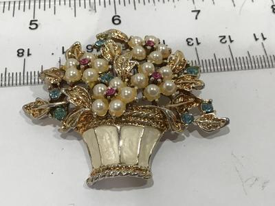 Vintage ROC Brooch Rhinestone Brooch