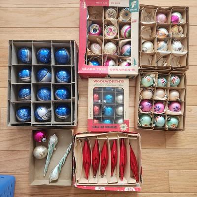 Vintage lot of Christmas tree ornaments Indents, mica, Poland