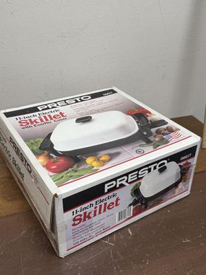 Sale Photo Thumbnail #388: New in box.