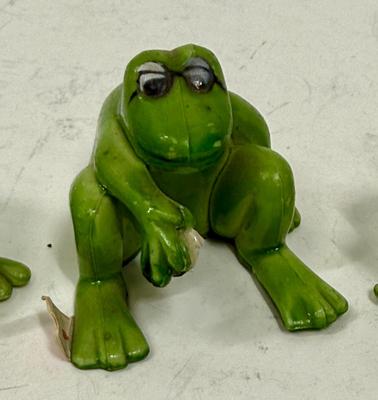 Sale Photo Thumbnail #327: One frog is missing the cards in his hands.  Otherwise in good condition.