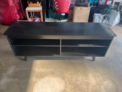 Black media console