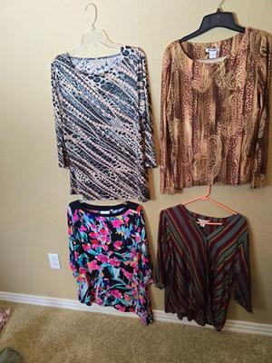 Women's Patterned Tunic Tops – L/XL