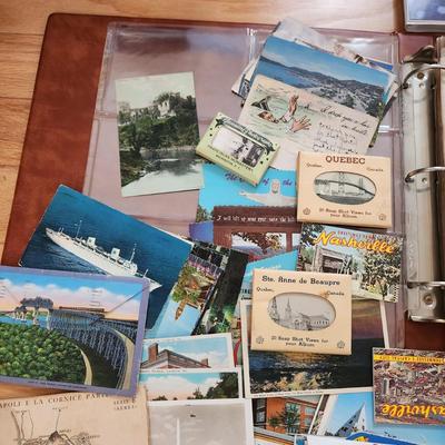 Large Lot Vintage Postcard w 4 albums,