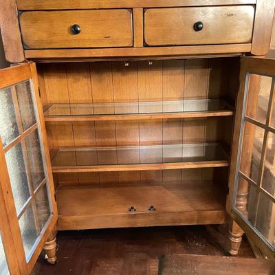 Liberty Furniture Glass Front Hutch (DR-SS)