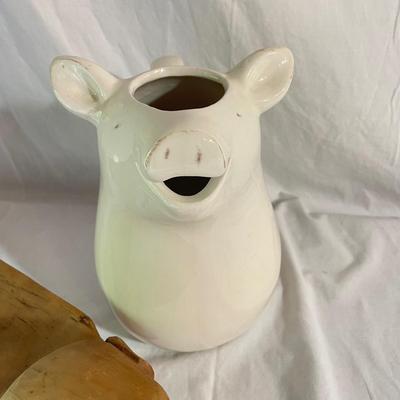 Five Fine Swine (DR-SS)